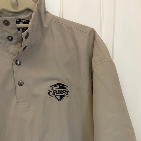 NWT!! Ping Brand Pull-Over Short Sleeve Rain Jacket in Khaki with Crest Logo - Picture 10 of 10